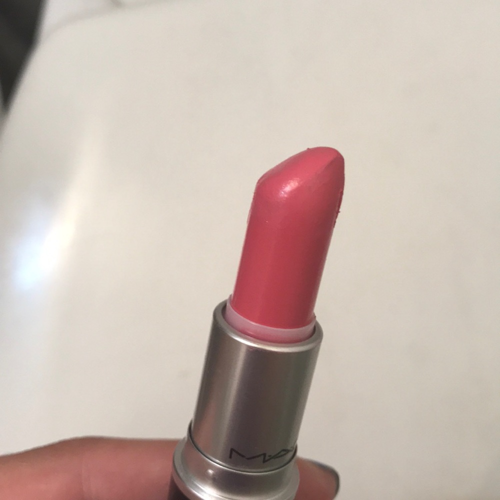MAC lipstick - Picture 2 of 5